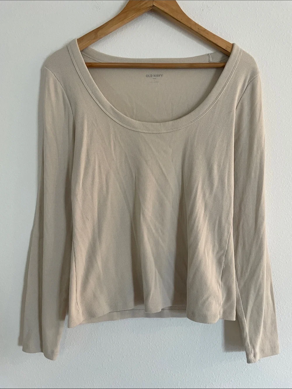 Old Navy Cream Ribbed Long-Sleeve Snug Fit Scoop Neck Top